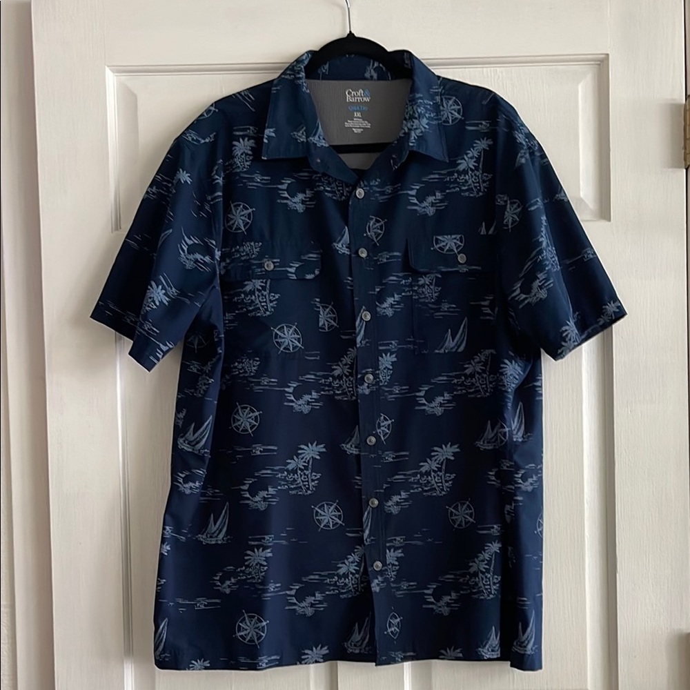 Croft & Barrow Blue Tropical Casual Button Down Shirt